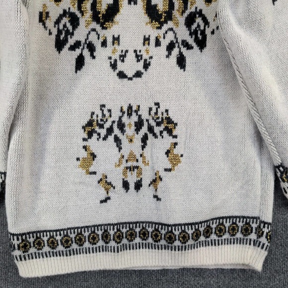 Bramble Lane Women's Pullover Sweater White Gold Medium Metallic Shoulder Pads - Picture 4 of 12